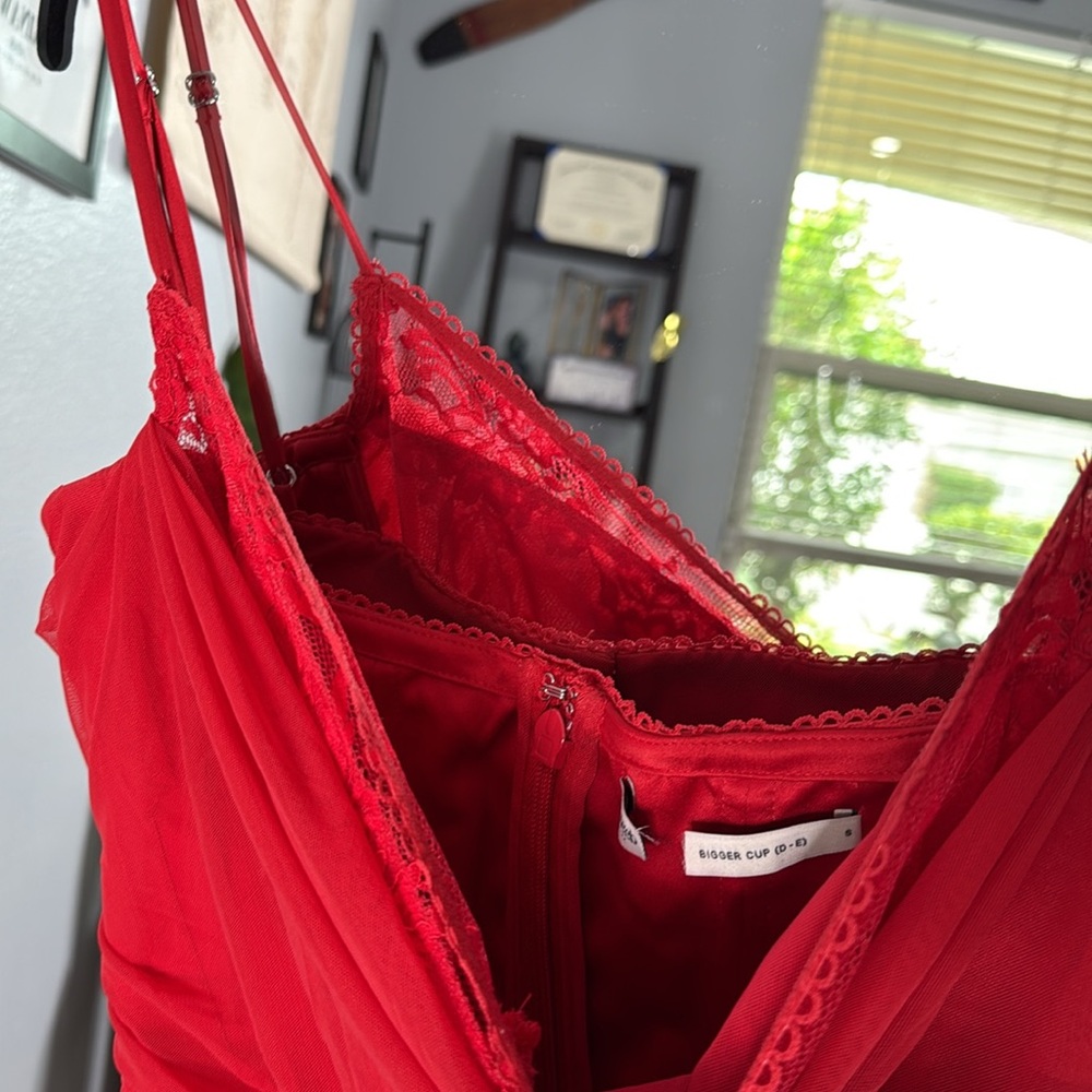 HOUSE OF CB 'Nalini' Holly Red Mesh Corset Maxi Dress NWOT - Picture 9 of 10